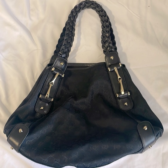 Black Gucci monogram shoulder bag - Picture 1 of 7